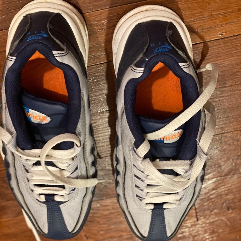 Nike Airmax - Picture 3 of 4